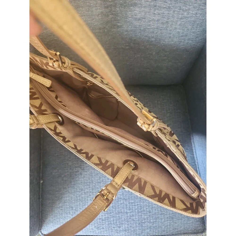 Michael Kors Jet Set Tote Brown Signature Print w/ Gold Leather Straps & Accents - Picture 6 of 11